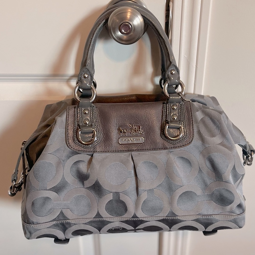 Coach Madison Signature Op Art Sateen shoulder bag/hand satchel.  #C0926-12943